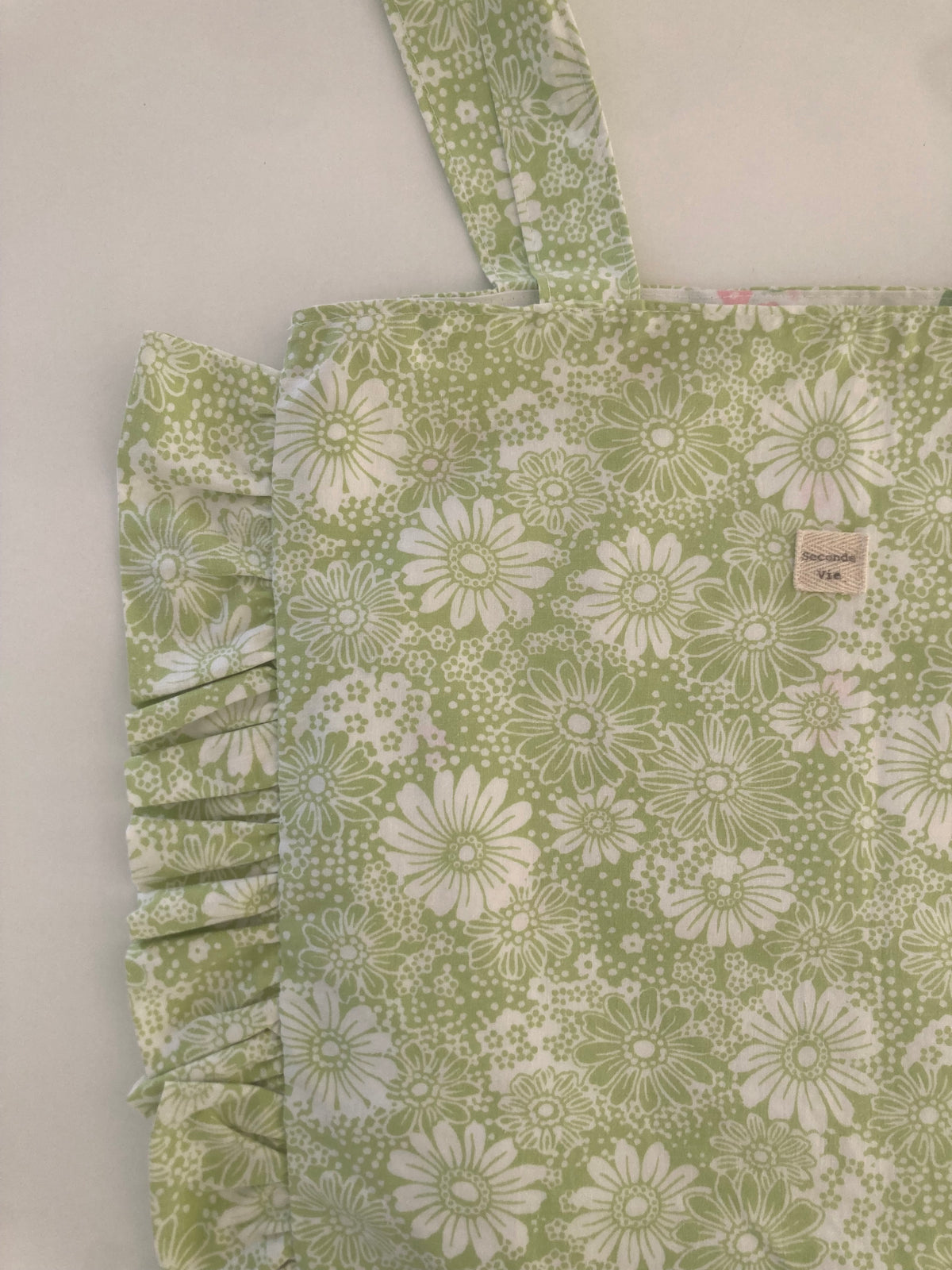 Tote bag volant